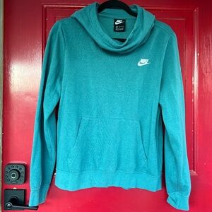 Nike Women's Hoodie Wide Neck Turquoise Workout Lifting Attire Pocket